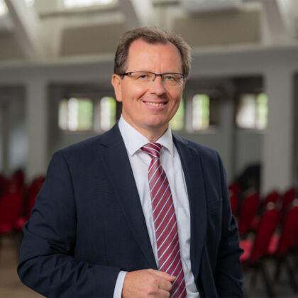 prestante-riadit-priemernost-3-kroky-ako-sa-posunut-na-spicku-v-manazovan